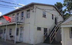 Pine Rest Motel